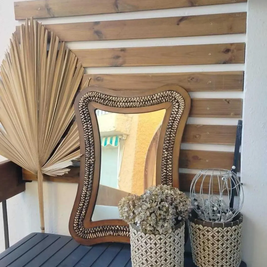 New Palm Centro Urbano Marbella Wi-Fi Terraza Apartman 0*,  Spanyolország